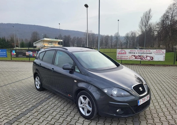 Seat Altea XL cena 23900 przebieg: 230000, rok produkcji 2012 z Nidzica małe 277